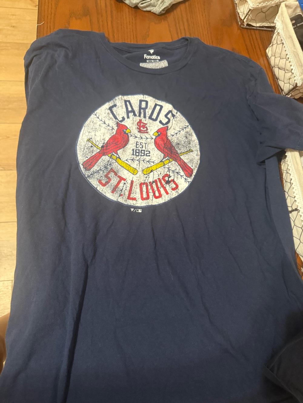 Fanatics Navy St. Louis Cardinals Graphic Tee with Red Cardinals